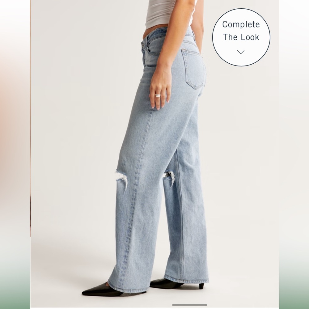 Abercrombie Curve Love Low Rise Baggy Jean - Picture 5 of 7